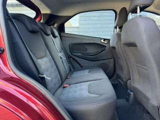 Voertuigafbeelding 9