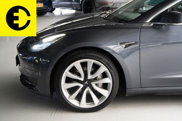 Voertuigafbeelding 16