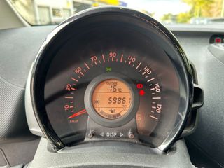 Voertuigafbeelding 10