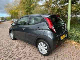 Voertuigafbeelding 3