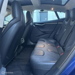 Voertuigafbeelding 8