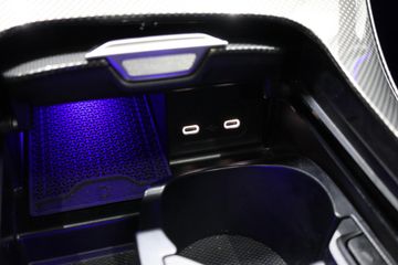 Voertuigafbeelding 19