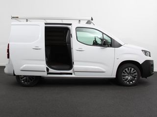 Voertuigafbeelding 8