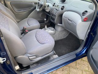 Voertuigafbeelding 12