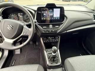 Voertuigafbeelding 25