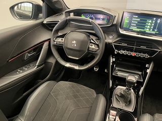 Voertuigafbeelding 17