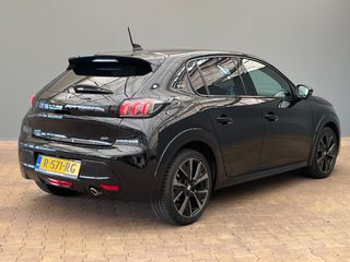 Voertuigafbeelding 9