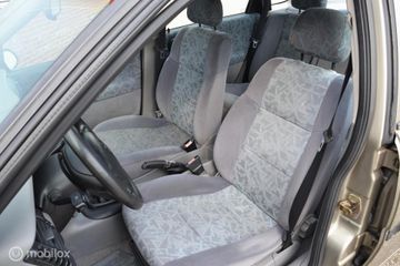 Voertuigafbeelding 29