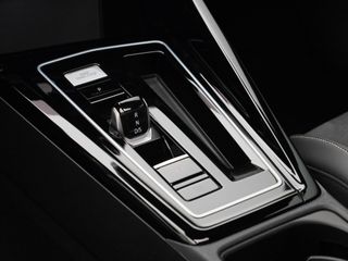 Voertuigafbeelding 38