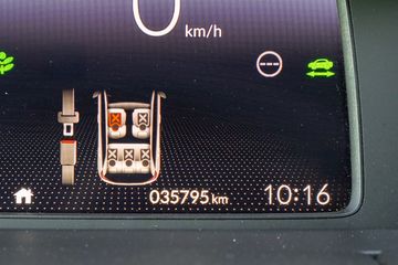 Voertuigafbeelding 13