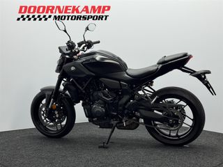 Voertuigafbeelding 9