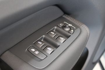 Voertuigafbeelding 48