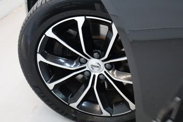 Voertuigafbeelding 37