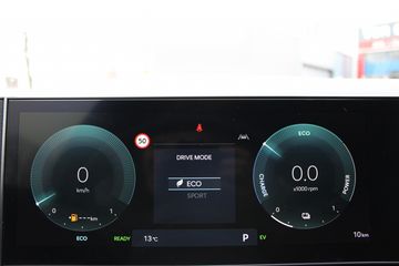 Voertuigafbeelding 16