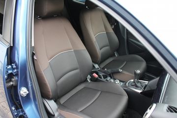 Voertuigafbeelding 13