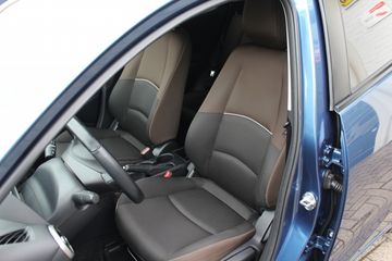 Voertuigafbeelding 8