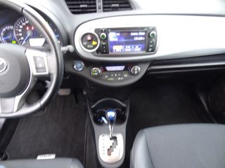 Voertuigafbeelding 12