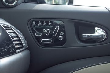 Voertuigafbeelding 25