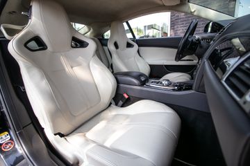 Voertuigafbeelding 4