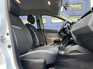 Voertuigafbeelding 9