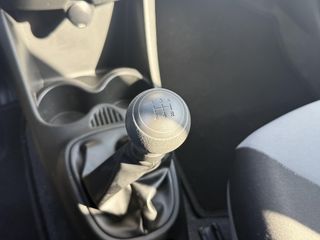 Voertuigafbeelding 16