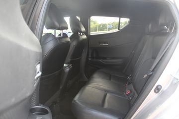 Voertuigafbeelding 10