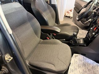 Voertuigafbeelding 15