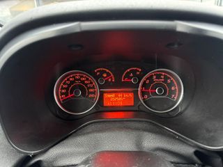 Voertuigafbeelding 17