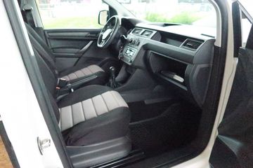 Voertuigafbeelding 18