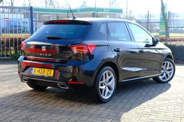 Voertuigafbeelding 2