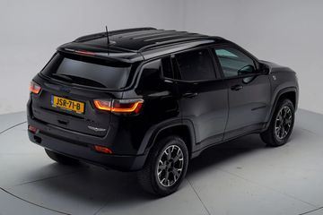 Voertuigafbeelding 14