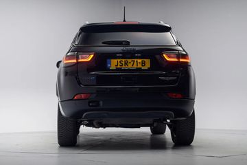 Voertuigafbeelding 33