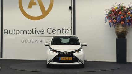 Voertuigafbeelding 8