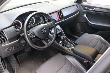 Voertuigafbeelding 13