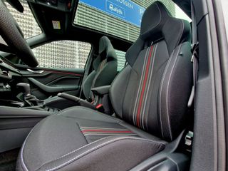 Voertuigafbeelding 6