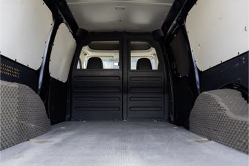 Voertuigafbeelding 9