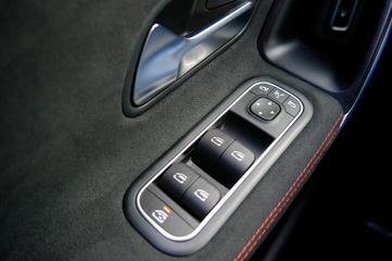 Voertuigafbeelding 35