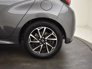 Voertuigafbeelding 15