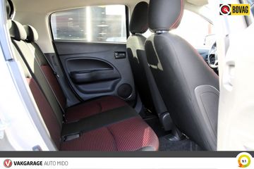 Voertuigafbeelding 12