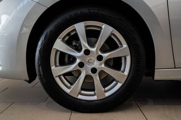 Voertuigafbeelding 3