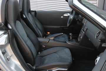 Voertuigafbeelding 12