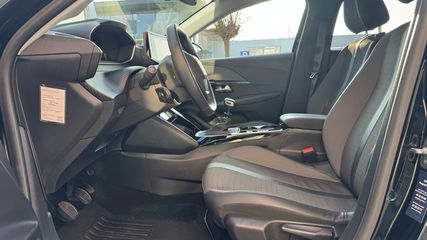 Voertuigafbeelding 8