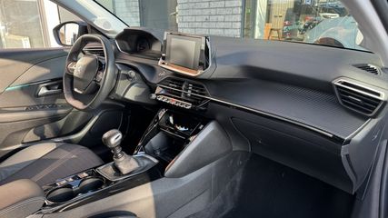 Voertuigafbeelding 9