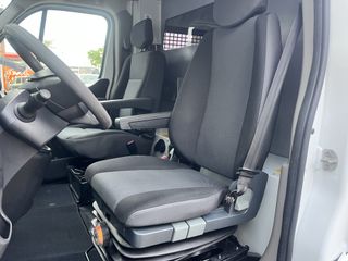 Voertuigafbeelding 30