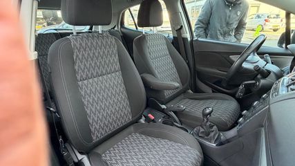 Voertuigafbeelding 18