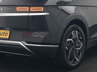 Voertuigafbeelding 8