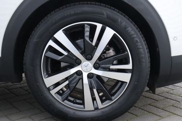 Voertuigafbeelding 16