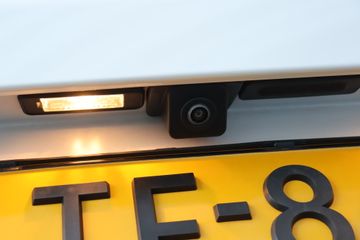 Voertuigafbeelding 9