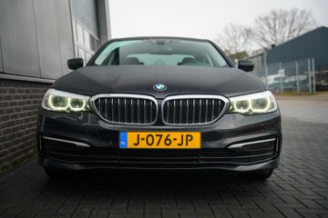 Voertuigafbeelding 3