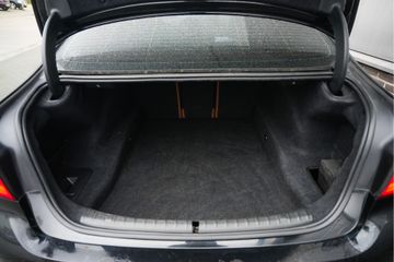 Voertuigafbeelding 47